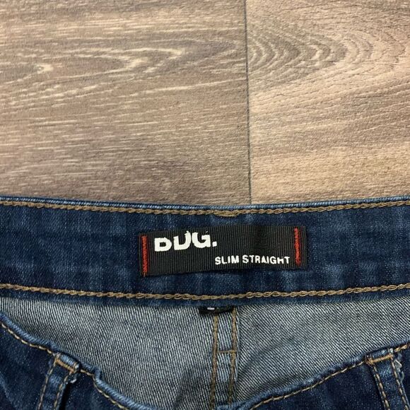 BDG Slim Straight denim jeans.  Size: 26 - Picture 5 of 5